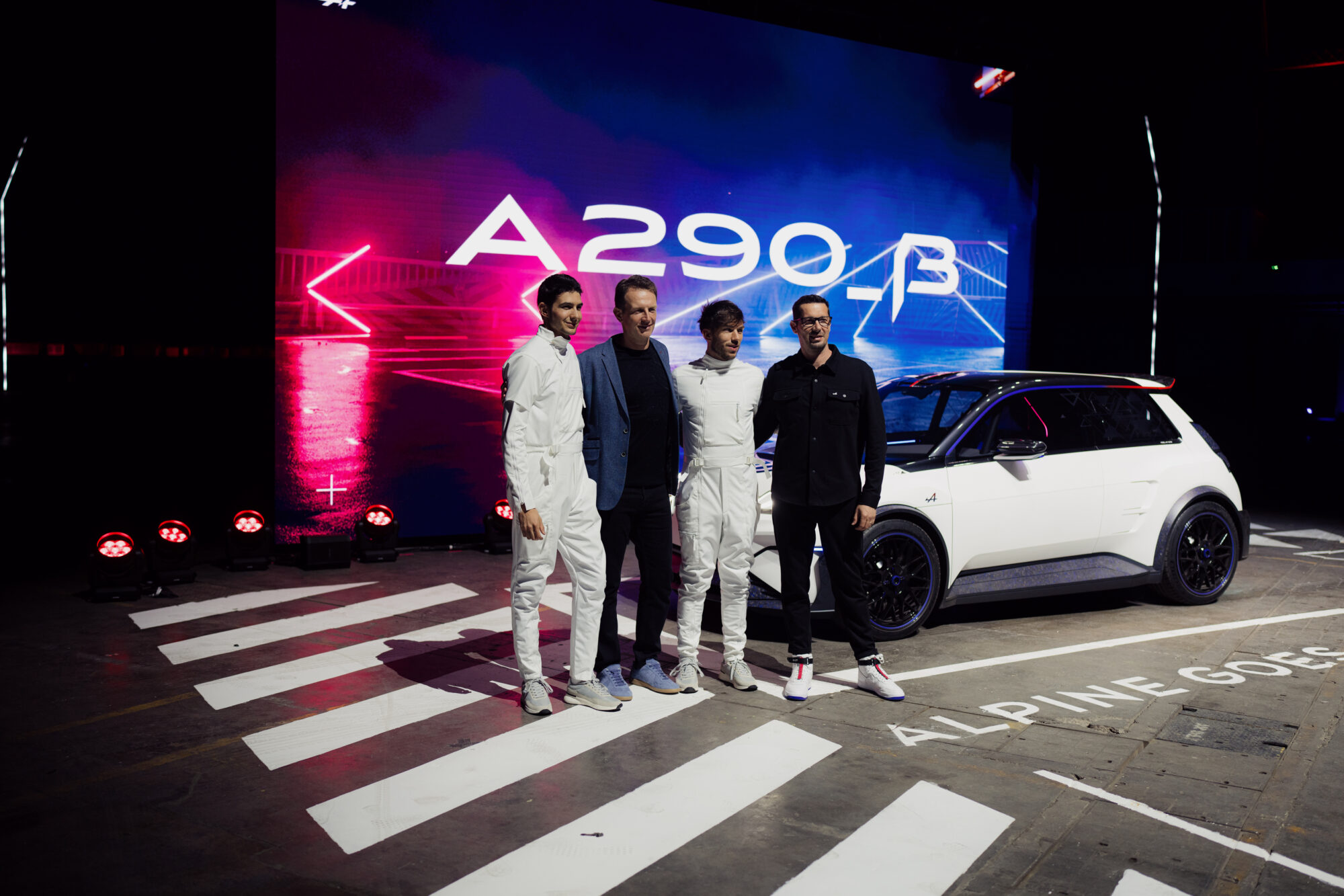 A290_β show-car reveal - Bristol