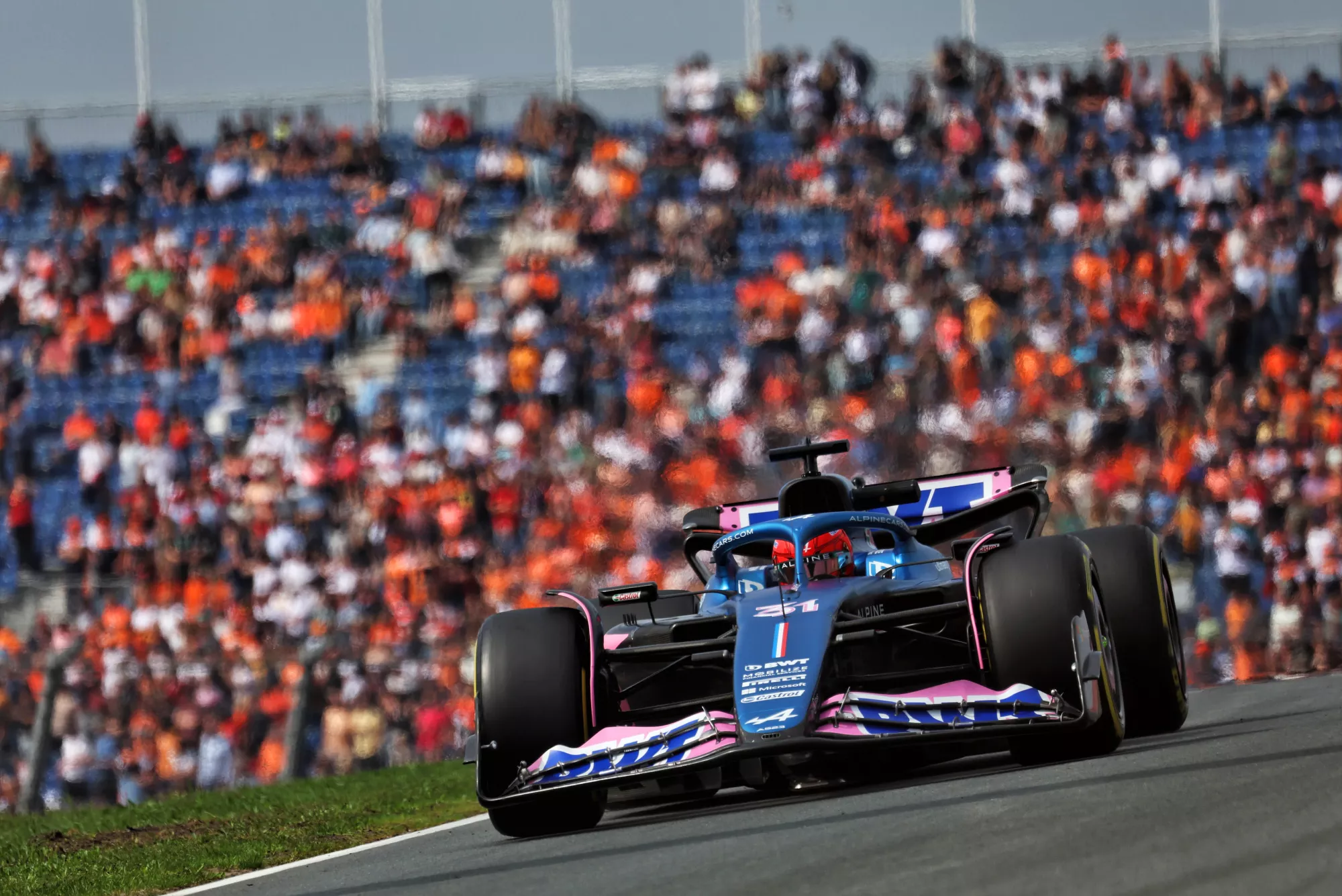Back to business in Zandvoort as Formula 1 returns after summer shutdown